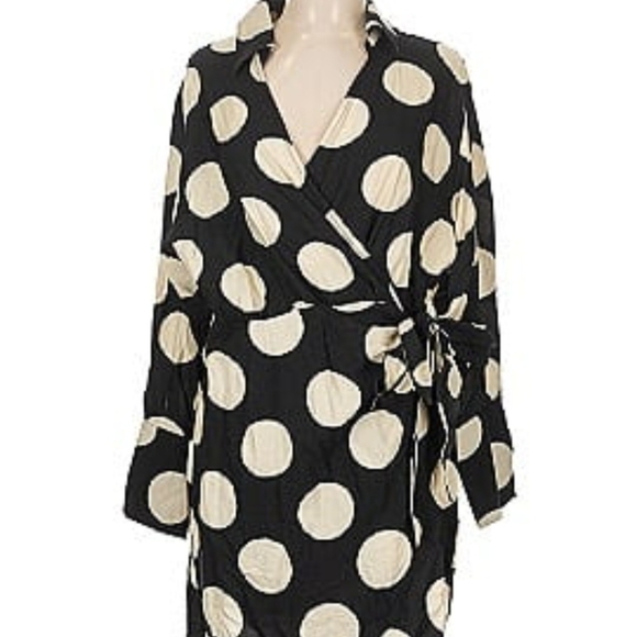 H&M Dresses & Skirts - Black and Cream Polka Dot Fabric
